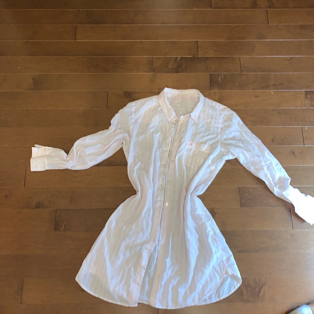VS sleepwear . Long T-shirt